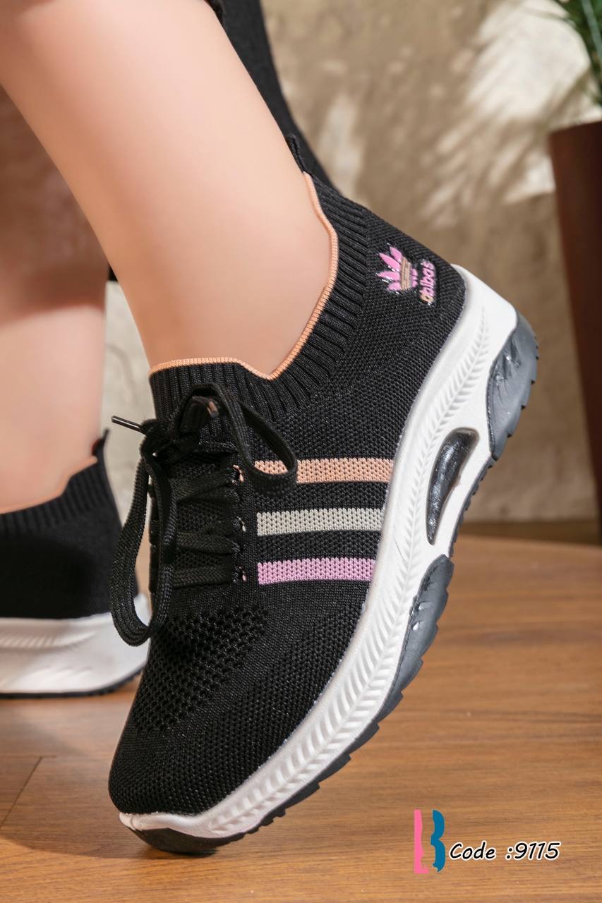 /public/uploads/photos/shares/Suzy shoes/IMG_4063.jpeg